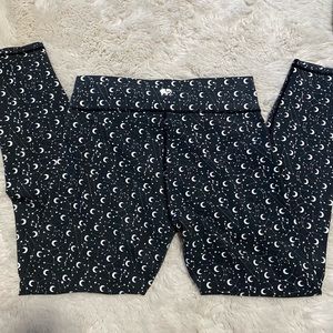 Ivory Ella constellation leggings